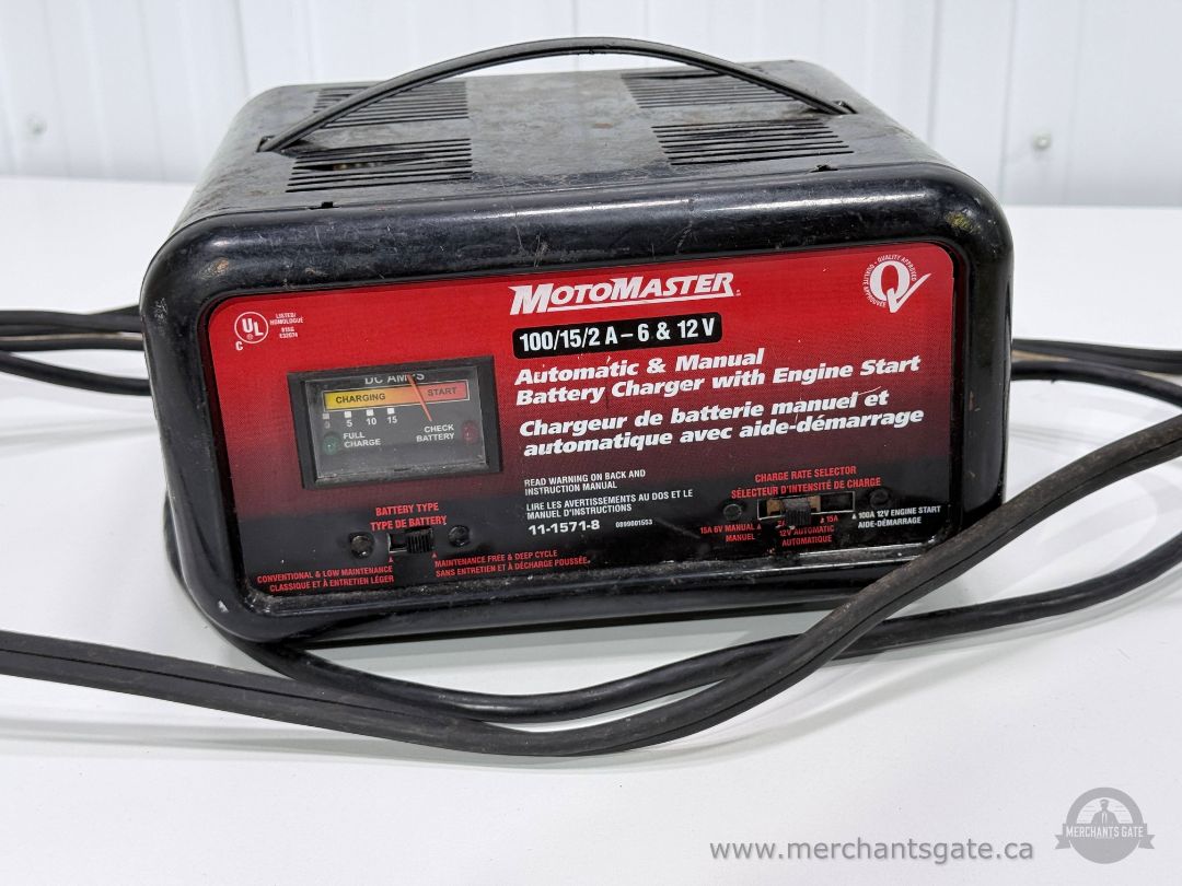 MotoMaster Battery Charger 6 and 12 Volt Automatic Manual Engine Start Charger