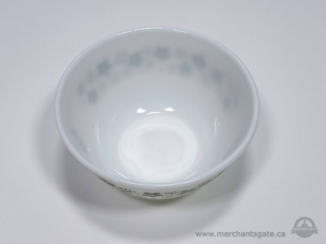 Vintage Pyrex Mixing Bowl White Glass Green Floral Pattern Retro Kitchen Bowl