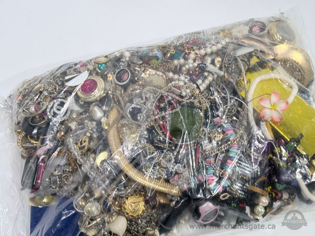 4.55kg Mixed Costume Jewelry Lot Necklaces Bracelets Earrings Watches Bulk Resale Craft