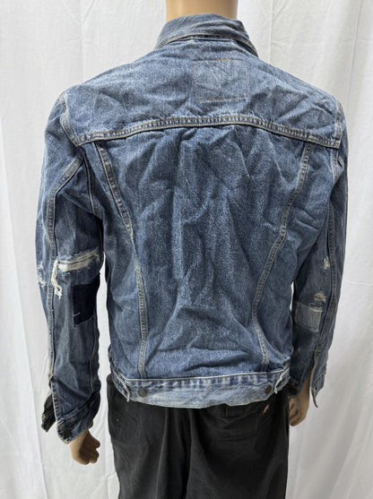 Distressed Levi's Denim Jacket Size Medium