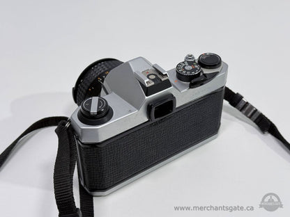 Asahi Pentax K1000 35mm Film Camera w/ Makinon 55mm f/2.8 Lens K Mount