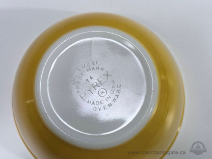 Pyrex Yellow Mixing Bowl Vintage 1.5 Qt #401 Ovenware Retro Kitchen Dish