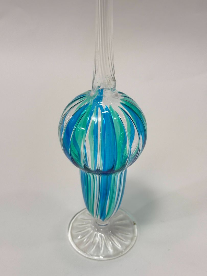 Hand-Blown Swirled Glass Bud Vase – 13" of Whimsical Sass