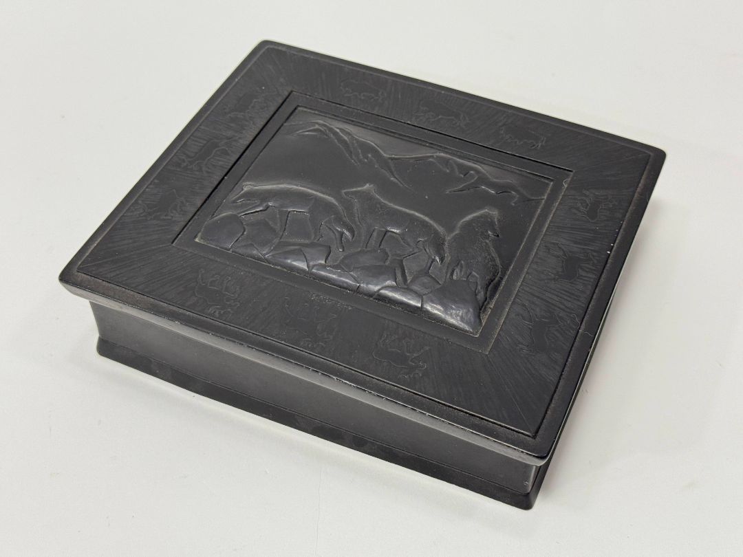 Vintage Soapstone Wolf Carving Box