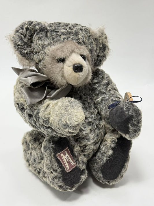 Collectible Teddy Bear “Huxley” by Shirley Jones – 10"