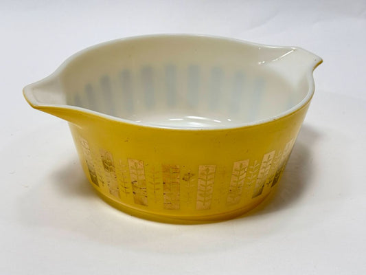 Vintage Pyrex 475-B 2.5 Quart Casserole Dish – Rare Saxony Promo Pattern