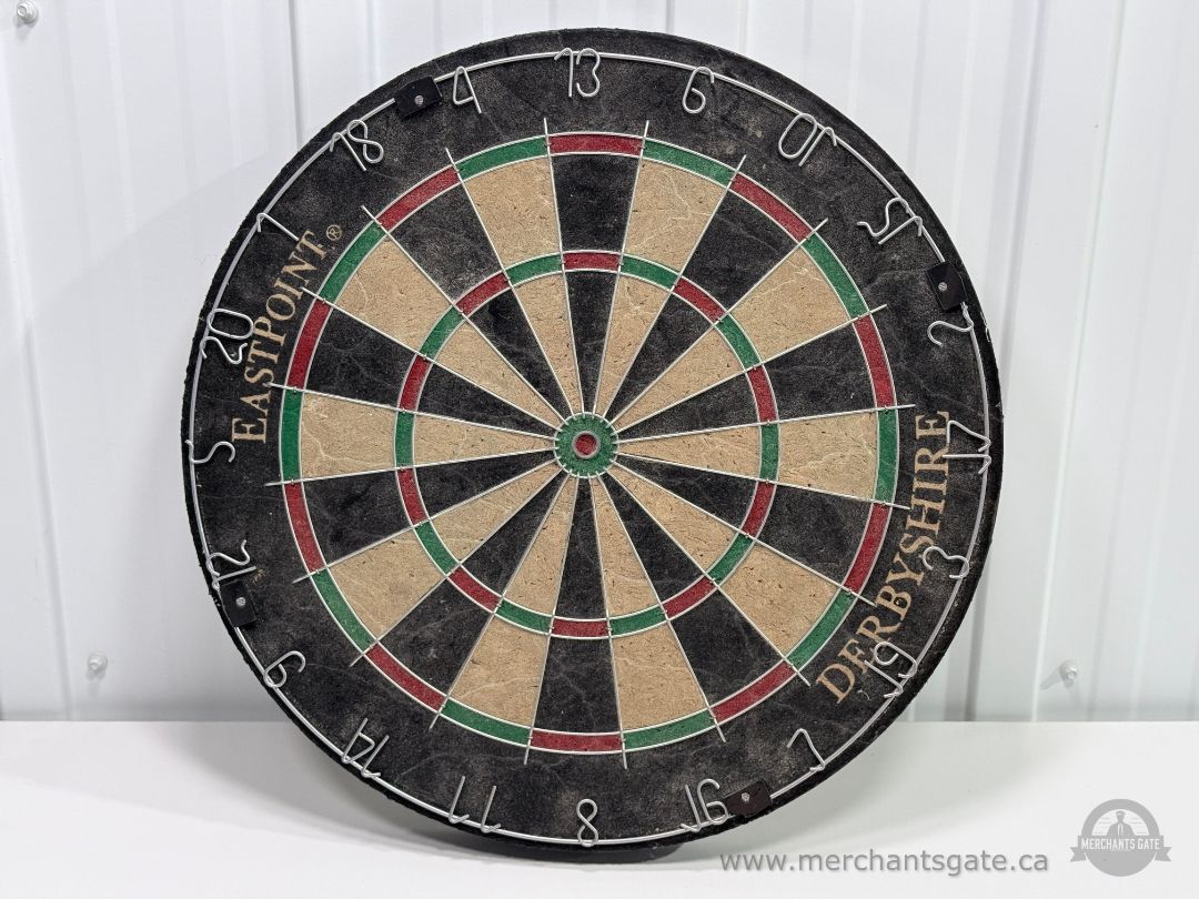 Eastpoint Derbyshire Bristle Dartboard 18" Regulation Reversible Steel Tip