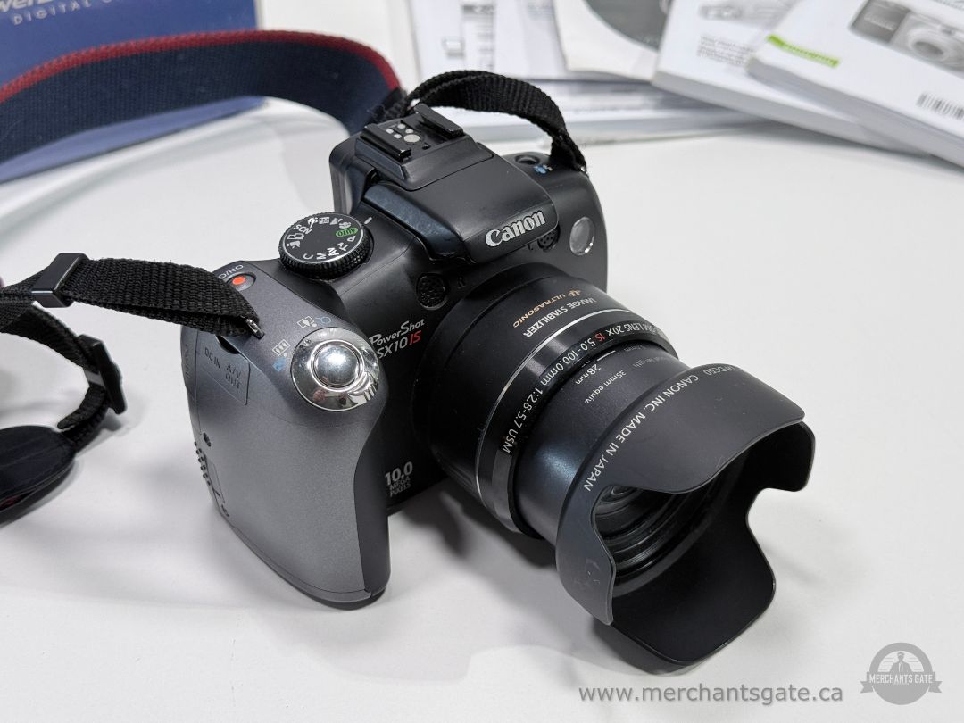 Canon PowerShot SX10 IS 10MP 20x Zoom Digital Camera Bundle