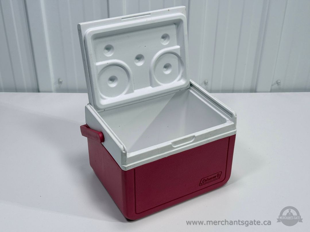 Vintage Coleman Cooler Model 5205 Red White Insulated Ice Chest Camping Picnic