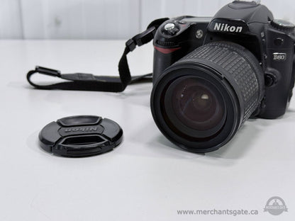 Nikon D80 DSLR Camera w 18-135mm Lens Low Shutter Count 23K Tested