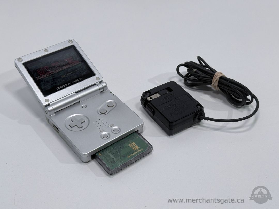 Nintendo Game Boy Advance SP Silver AGS-001 Handheld Console w/ Charger Tested