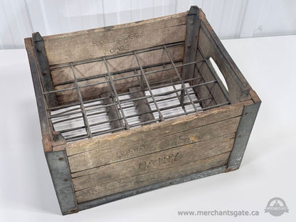 Vintage Wooden Milk Crate Maple Leaf Dairy Richardson Case Metal Reinforced