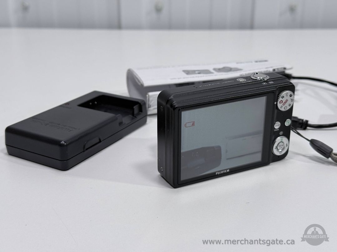 Fujifilm FinePix J250 Digital Camera 10MP 5x Zoom w/ Charger Tested