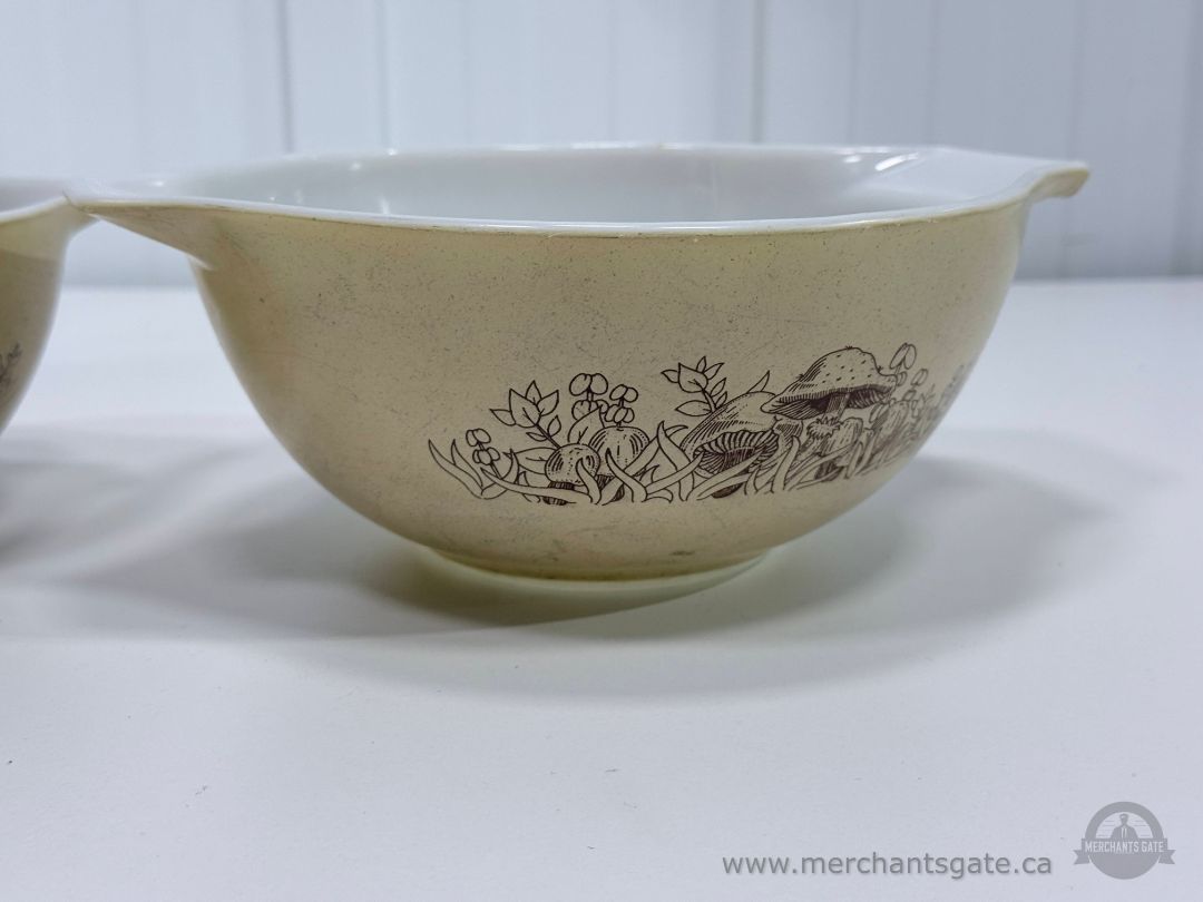 Pyrex Mushroom Pattern Mixing Bowl Set 441 442 Vintage Milk Glass Baking Bowls
