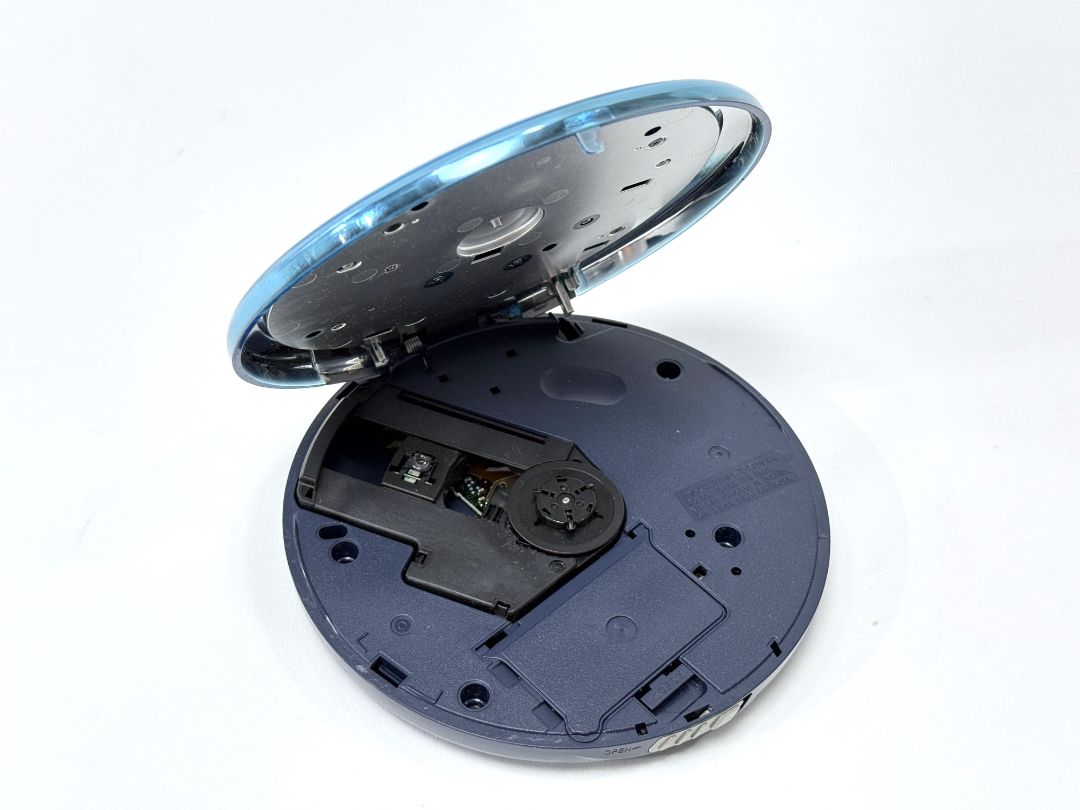 Panasonic SL-SX420 Portable MP3 CD Player with Anti-Skip System