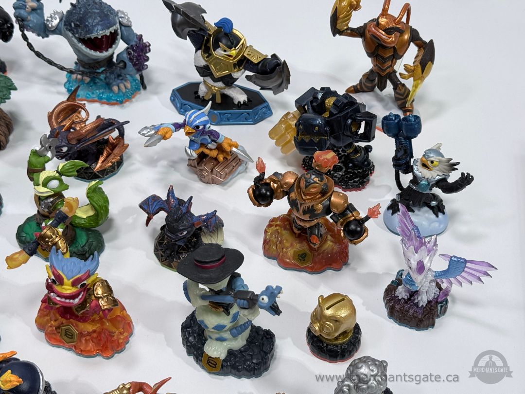 Skylanders Figures Lot 30+ Characters Mixed Series Trap Team Giants Swap Force