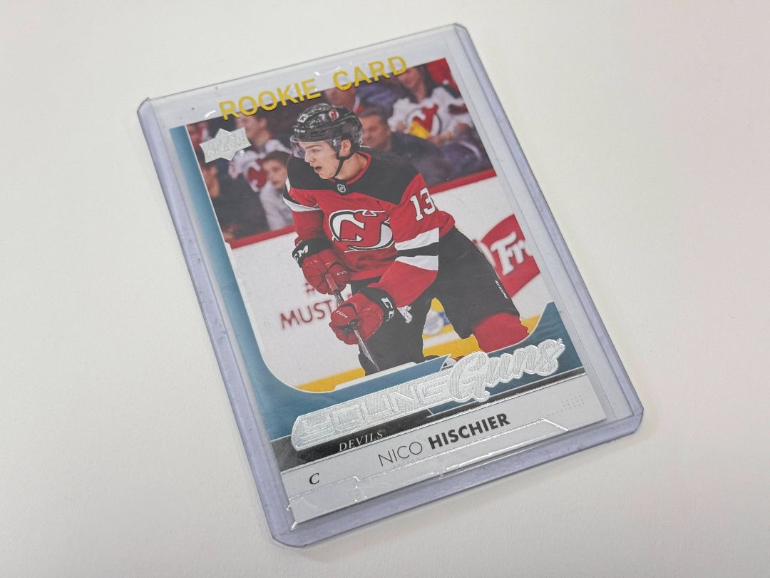 2017 Upper Deck Young Guns Rookie Card / Nico Hischier New Jersey Devils #201 NHL
