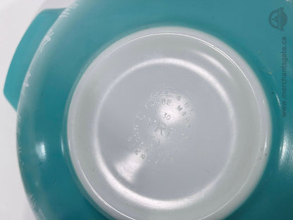 Pyrex Mixing Bowl Set 3 Pieces Amish Butterprint Blue White Nesting Bowls