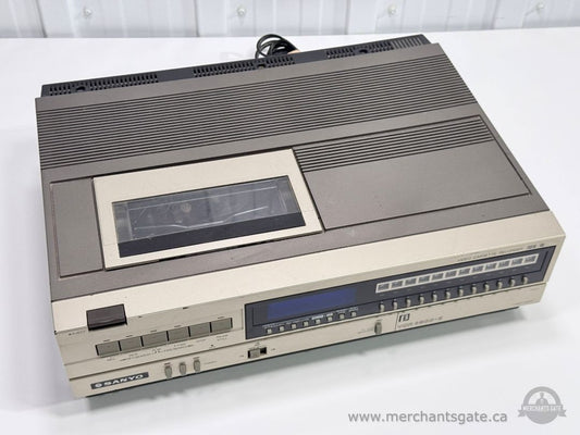 Vintage Sanyo VCR 3900-II Beta Video Cassette Recorder Tested Working