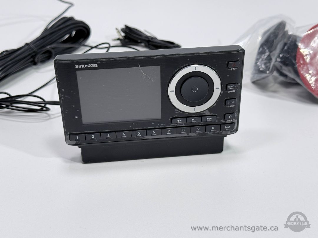 SiriusXM XDPIV2 Satellite Radio Receiver Car Kit with Mount Antenna and Power Adapter