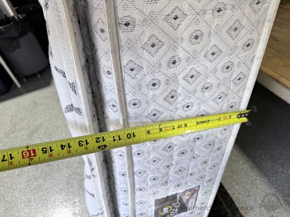 Serta Perfect Sleeper Queen Mattress + 2 Boxsprings – Clean, Steam Cleaned