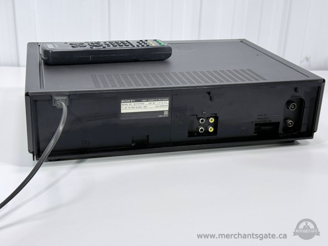 Sony SLV-X717SG Multi-System VCR VHS Player PAL NTSC SECAM Multi-Region w/ Remote