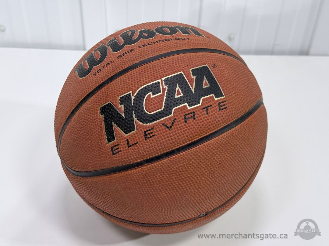 Wilson NCAA Elevate Basketball Size 7 Indoor Outdoor Game Ball