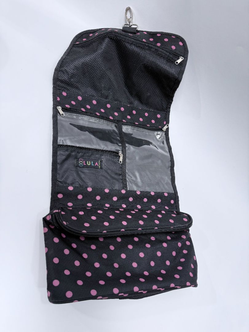 Lula Hanging Accessory organizer and Travel Makeup Case