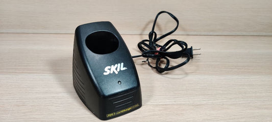 Skil LIC72 Smart Charge System Battery Charger for 7.2V Li-ion