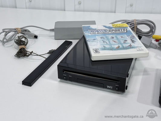 Nintendo Wii Console Bundle Black RVL-101 Console Wii Remote Sensor Bar Game