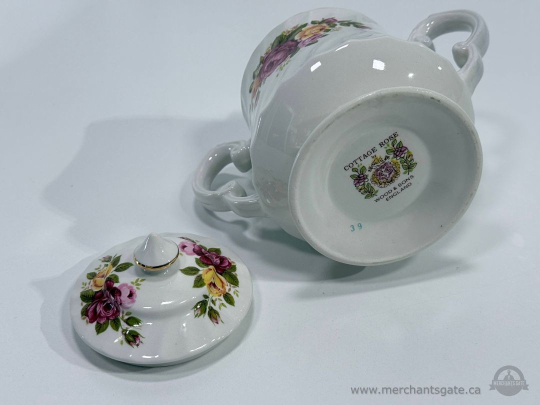 Vintage Wood & Sons Cottage Rose Covered Sugar Bowl England Floral China