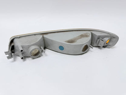 Chevy GMC Truck Front Marker Light Right Side OEM 16524676 Turn Signal Parking Lens