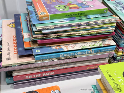 Huge Children's Book Lot 125+ Books | Disney Dr Seuss Bad Guys Wimpy Kid Pete The Cat