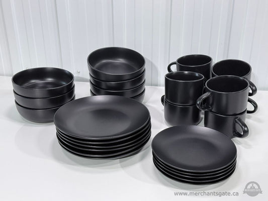 26 Piece Black Stoneware Dish Set Plates Bowls Mugs Strawberry Street
