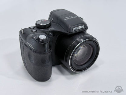 Fujifilm FinePix S2000HD 10MP Digital Camera 15x Zoom SD Card Included