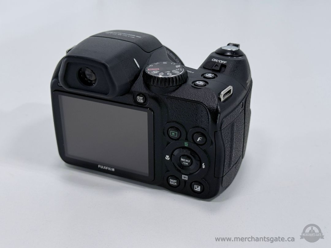 Fujifilm FinePix S2000HD 10MP Digital Camera 15x Zoom SD Card Included