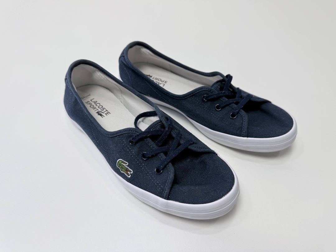 Lacoste Womens Ziane Chunky Navy Canvas Sneakers Size 9 Lace Up Low Top Casual Shoes