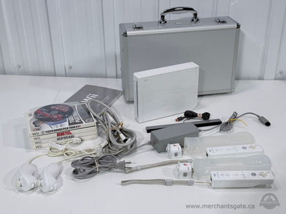 Nintendo Wii Console Bundle 2 Controllers Nunchuks Games Carry Case Tested