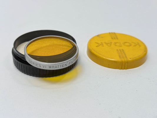 Kodak Series VI Wratten Filter With Original Case And Cap Yellow Glass USA Made 1950s