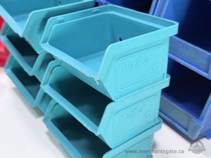 39 Assorted Plastic Parts Storage Bins & Stackable Shop Organizer Bins Akro-Mils Bin 101