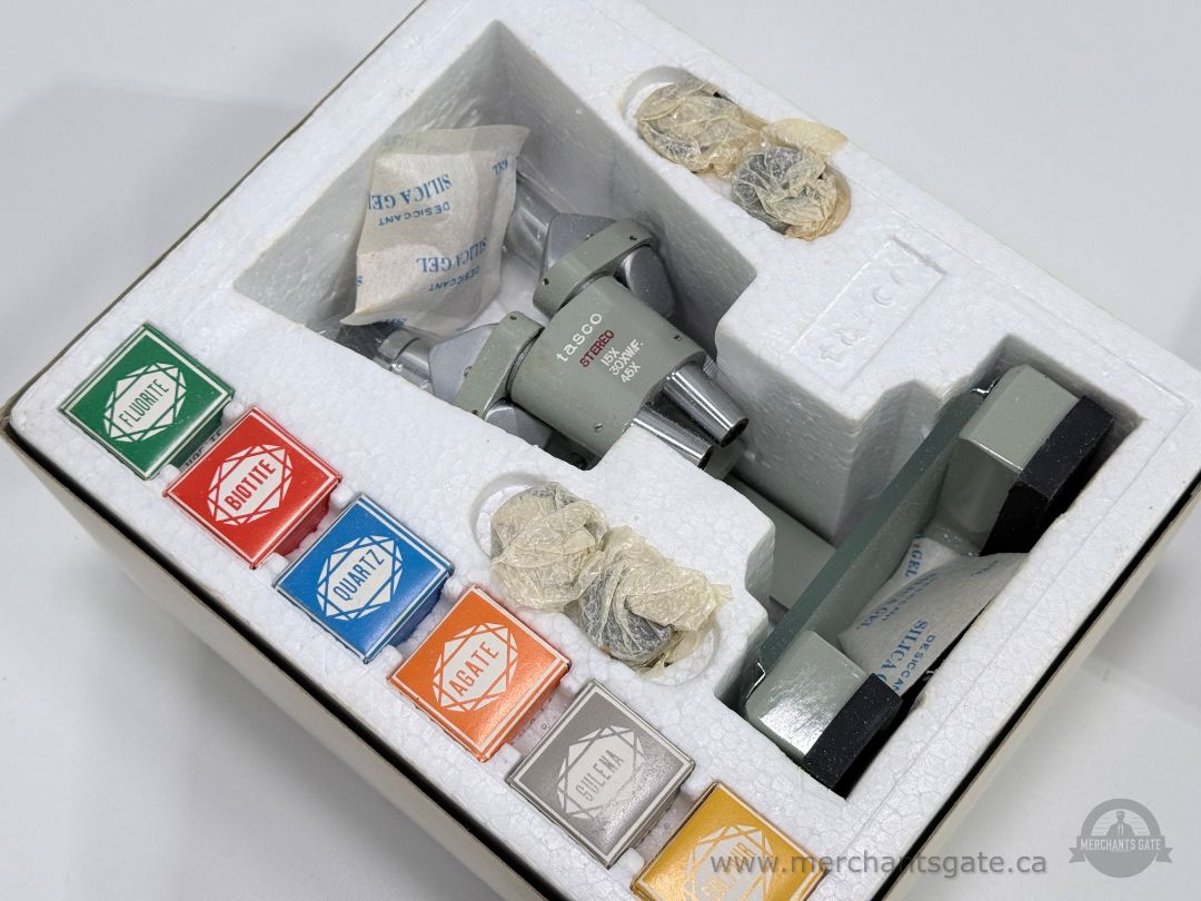 Vintage Tasco Stereo Microscope Kit 30X 45X NOS Mineral Specimens Unused