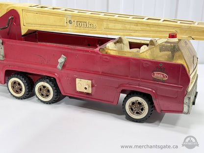 Vintage 1970s Tonka Fire Truck Ladder Engine Large Pressed Steel Toy 20"