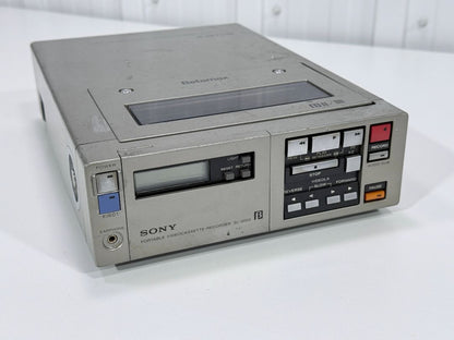 Sony SL-2000 Betamax Portable Videocassette Recorder VCR For Parts or Repair Untested