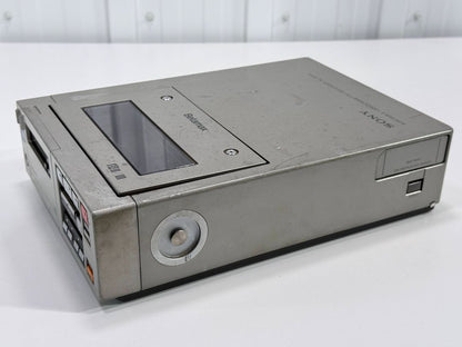 Sony SL-2000 Betamax Portable Videocassette Recorder VCR For Parts or Repair Untested