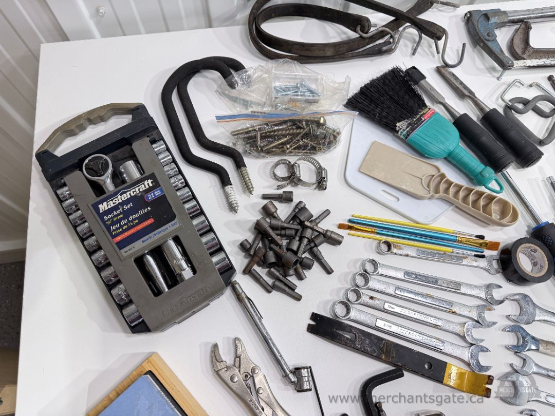 Huge Mixed Mechanic Hand Tool Lot Sockets Ratchets Wrenches Pliers Screwdrivers