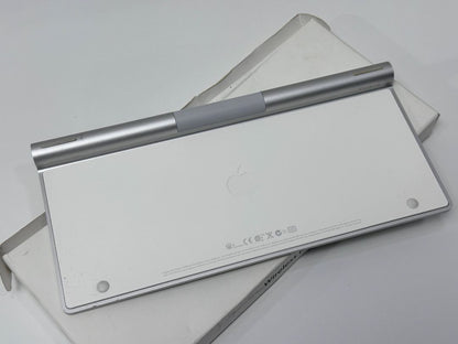 Apple Wireless Bluetooth Keyboard Model A1314 With Box Tested47