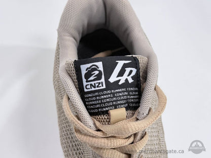 CNZURI Cloud Runners Women's Knit Running Shoes Approx Size 9-10
