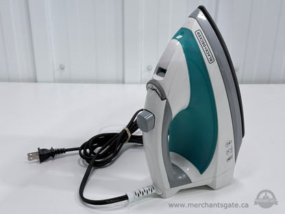 Black+Decker IR0820C Steam Iron 1200W Nonstick Soleplate Adjustable Fabric Settings