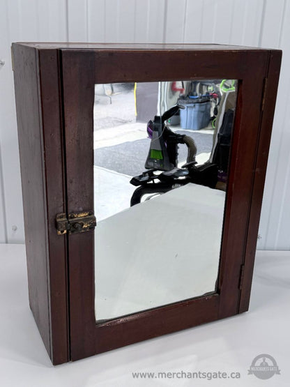 Vintage Solid Wood Wall Medicine Cabinet Mirrored Door Glass Shelves Antique Bathroom Cabinet