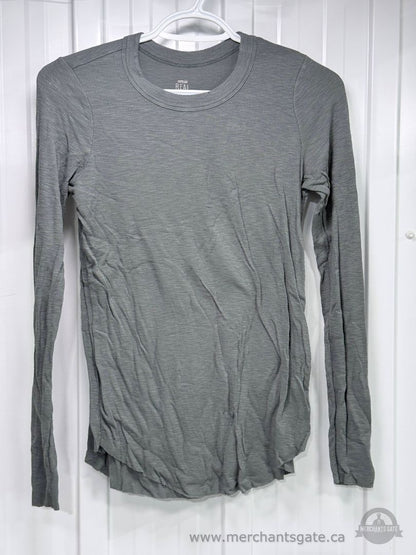 Women's Medium Sweatshirt Long Sleeve Top Lot Columbia Aerie Muskoka Bear Wear 5 Pieces
